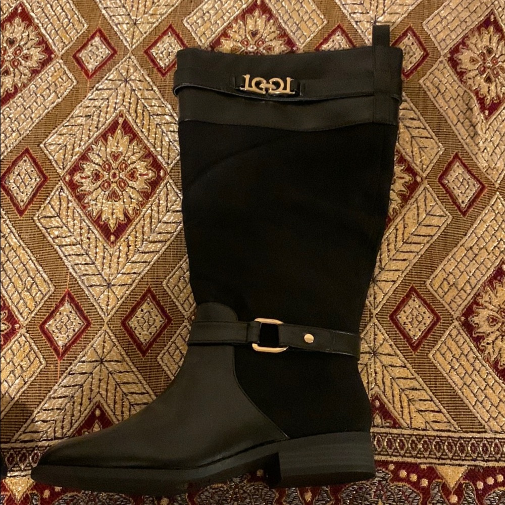Liz Claiborne Black and Gold Leather and Suede Winter Boots - Picture 3 of 10